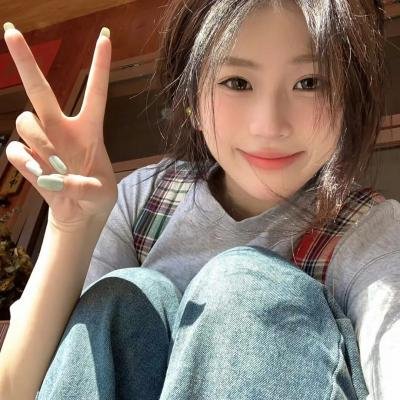 小犬与女孩